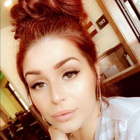 Meet your Posher, Veronica - Picture 5 of 8